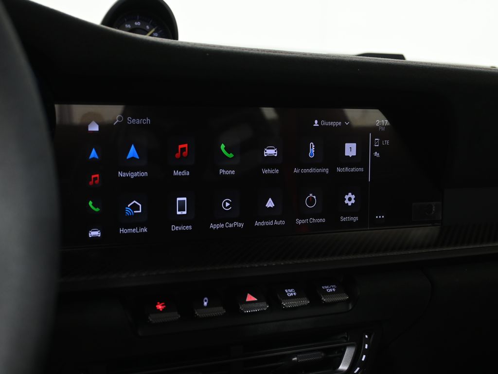 Thumbnail: 2025 Porsche 911 - 22