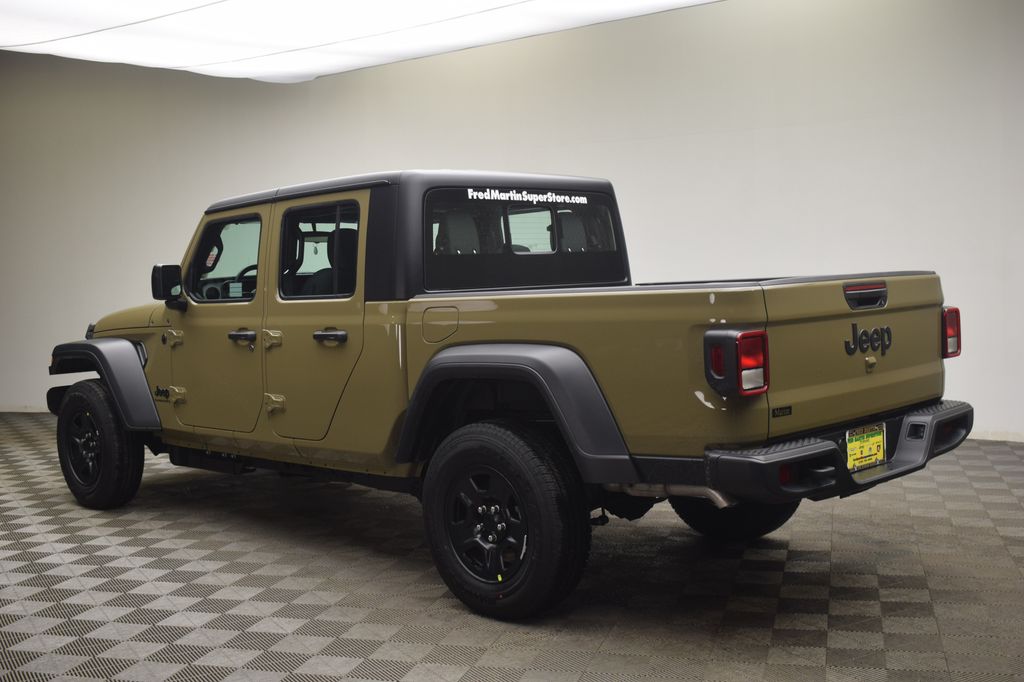 new 2026 Jeep Gladiator car, priced at $41,746