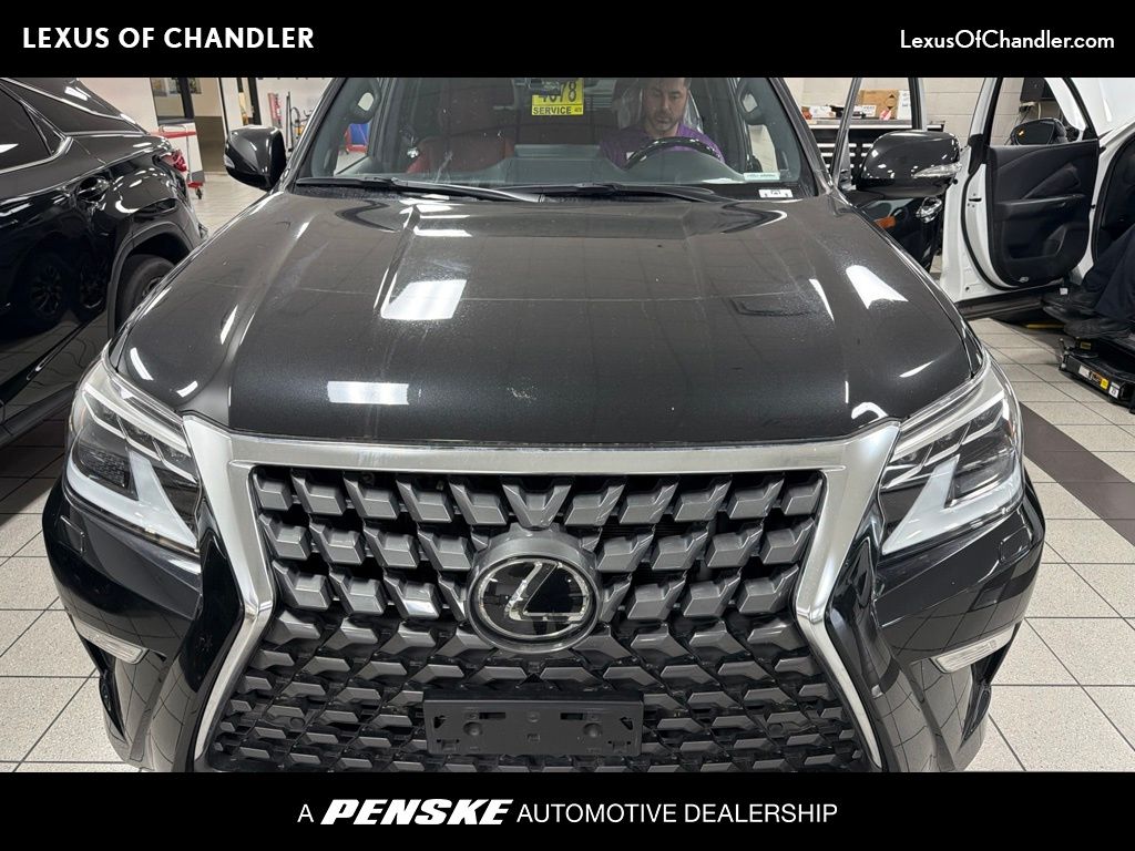 Thumbnail: 2023 Lexus GX - 1