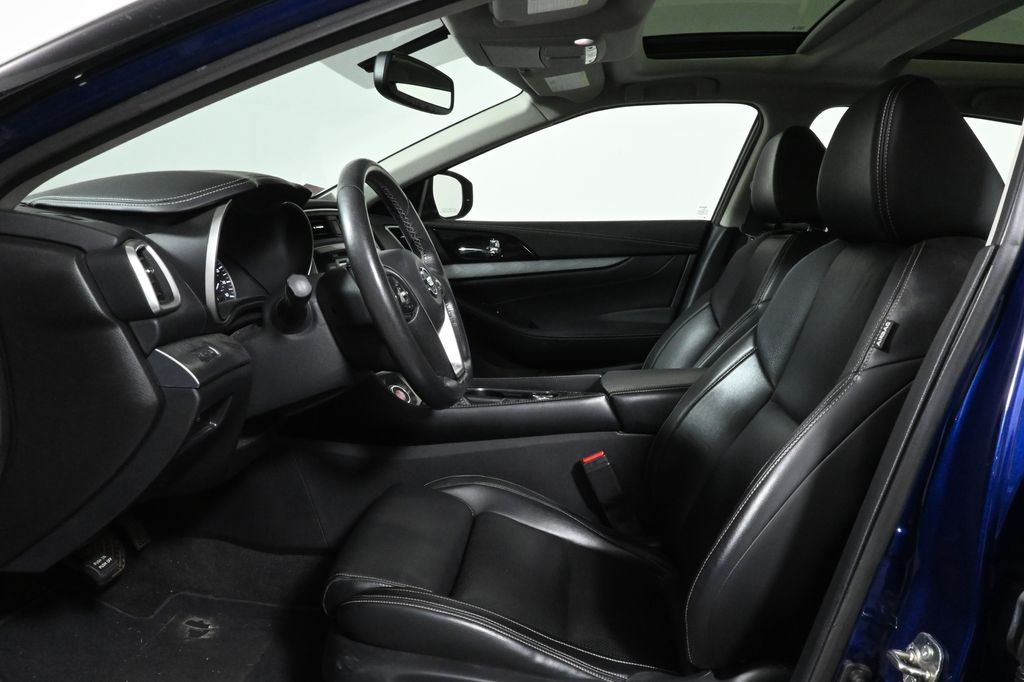 Thumbnail: 2016 Nissan Maxima - 3