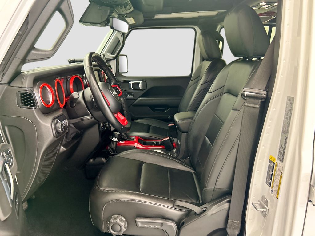 Thumbnail: 2021 Jeep Wrangler - 18