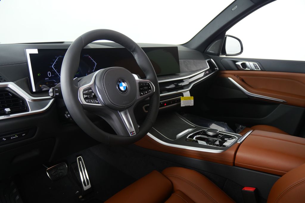 Thumbnail: 2026 BMW X5 - 13