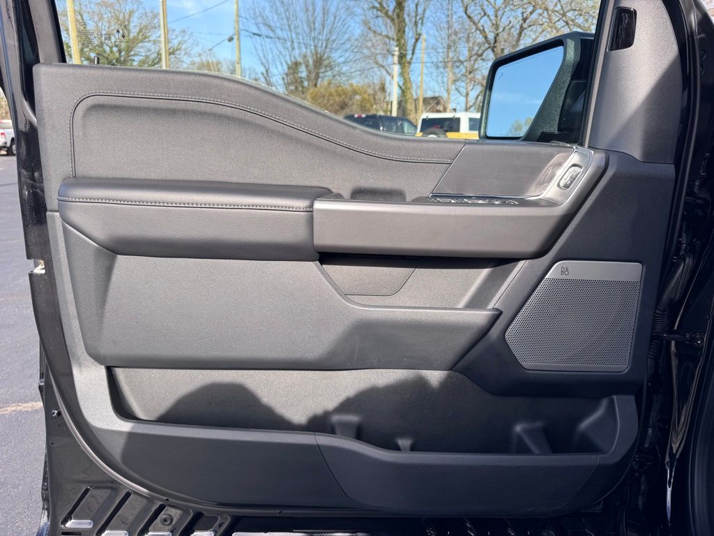 FordF-15023