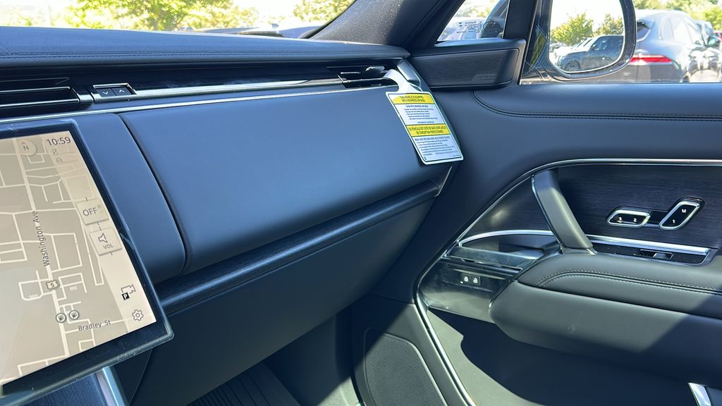 new 2025 Land Rover Range Rover Plug-In Hybrid car, priced at $130,292