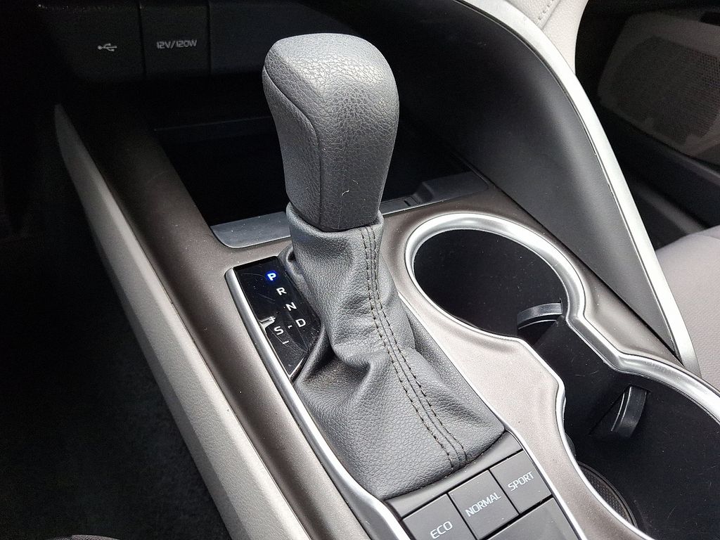 2023 Toyota Camry LE 14