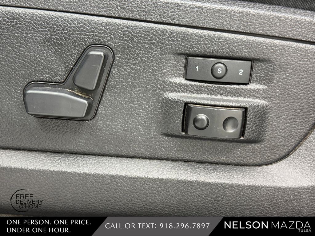 Used 2015 White Ram Laramie image 18