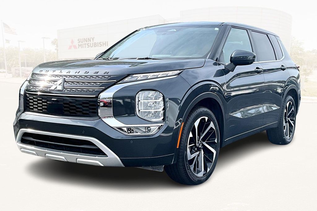 2024 Mitsubishi Outlander SE FWD