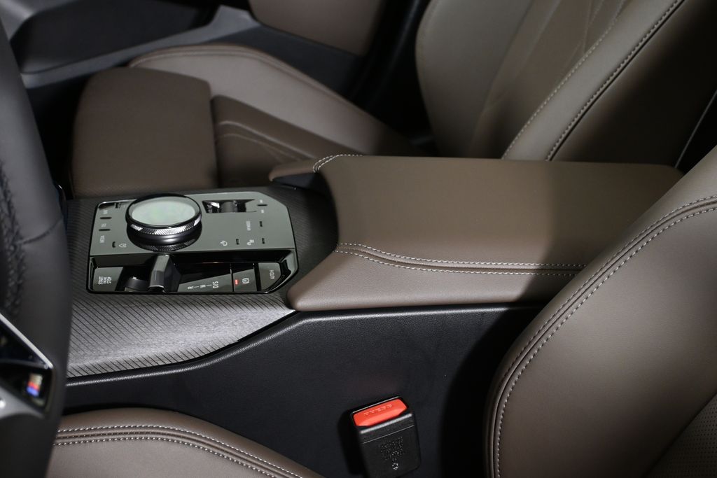 Thumbnail: 2026 BMW X3 - 25