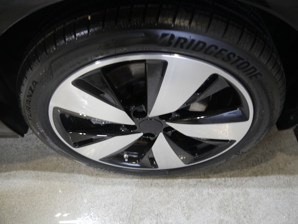 Thumbnail: 2026 Audi A5 - 13