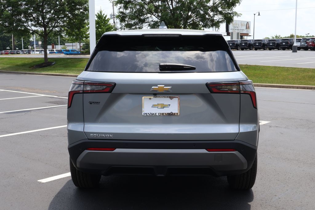Thumbnail: 2027 Chevrolet Equinox - 6