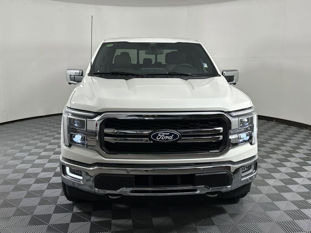 2024 Ford F-150 Lariat 2