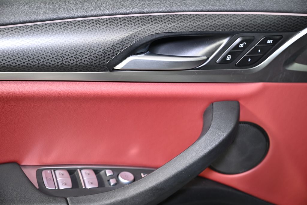 Thumbnail: 2023 BMW X3 - 22