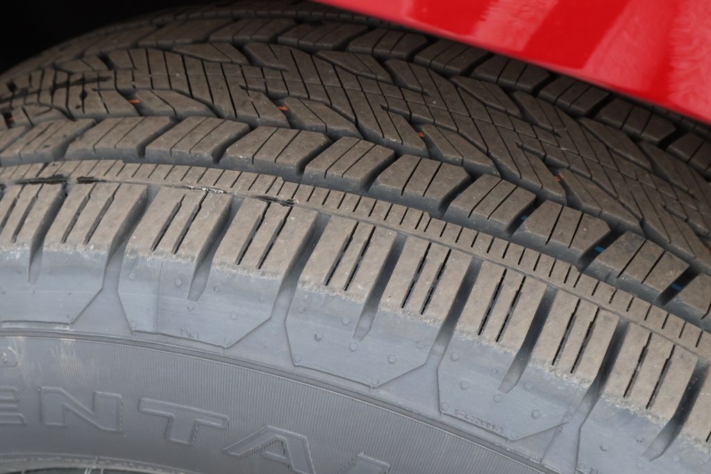 Thumbnail: 2026 Chevrolet Suburban - 12