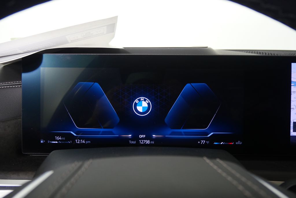 Thumbnail: 2024 BMW X7 - 23