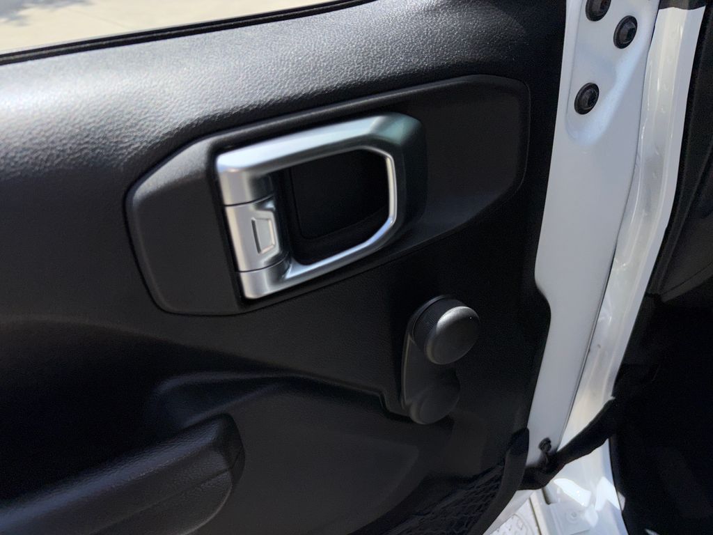 Certified Used 2020 White Jeep Sport image 16