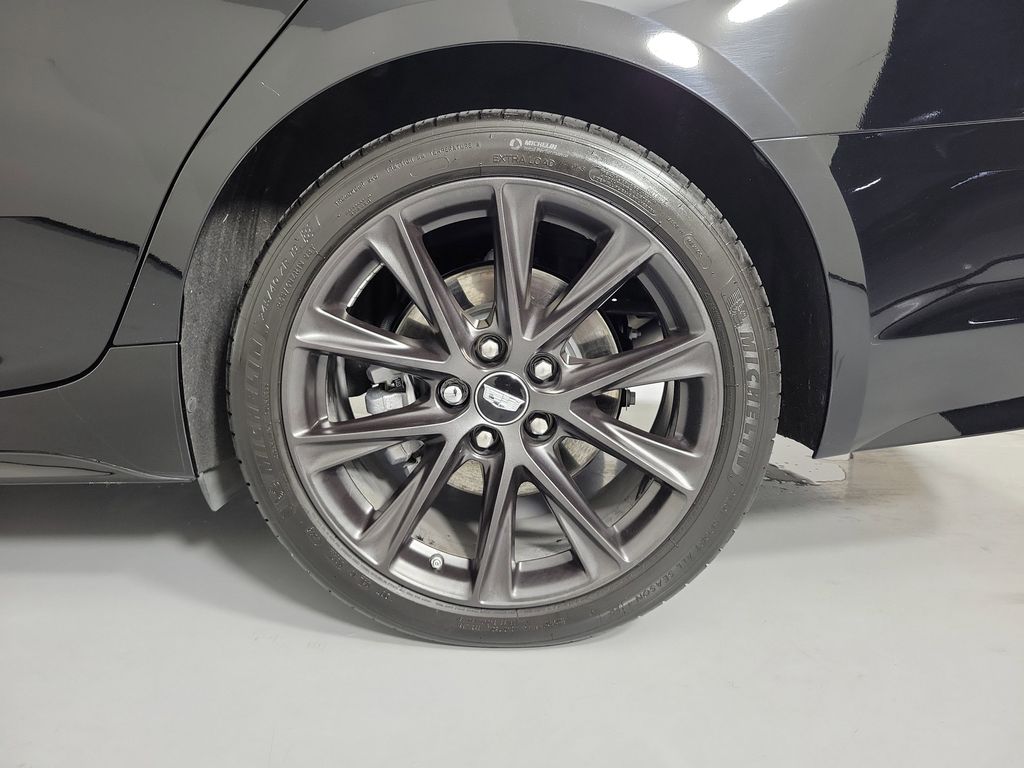 2025 Cadillac CT5 V-Series - 9