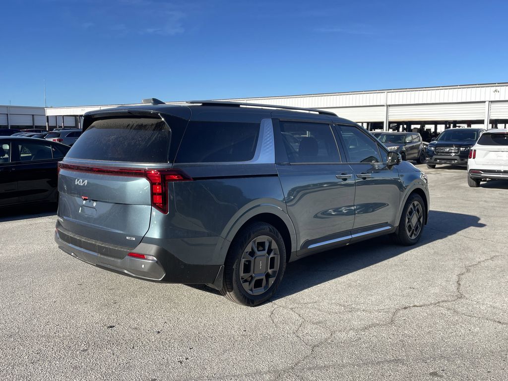 new 2026 Kia Carnival Hybrid car, priced at $47,066