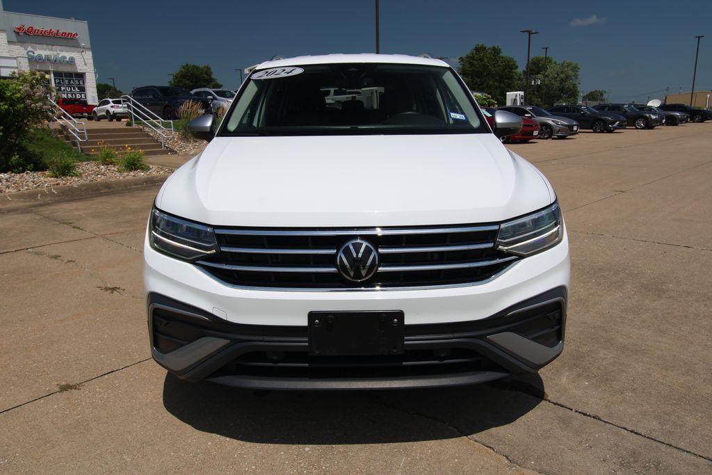 Used 2024 Volkswagen Tiguan SUV