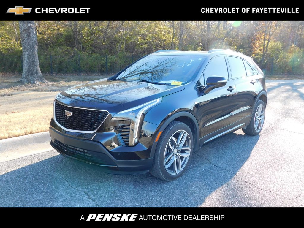 Thumbnail: 2022 Cadillac XT4 - 1
