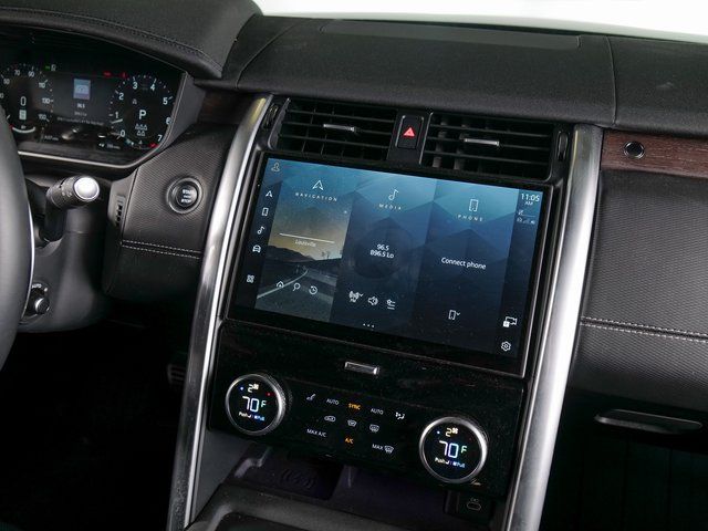 Certified Used 2025 Black Land Rover Dynamic SE image 14