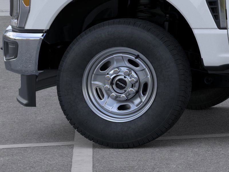 New 2026 Ford Super Duty F-250 Crew Cab 8' Box XL