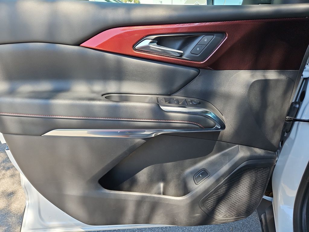 2024 Chevrolet Traverse Z71 Beige at Coastal Chevrolet Cadillac