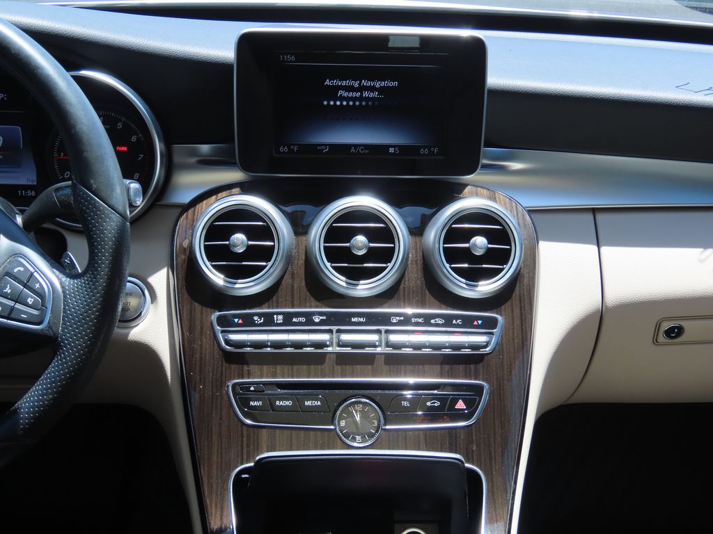 Thumbnail: 2017 Mercedes-Benz C-Class - 8
