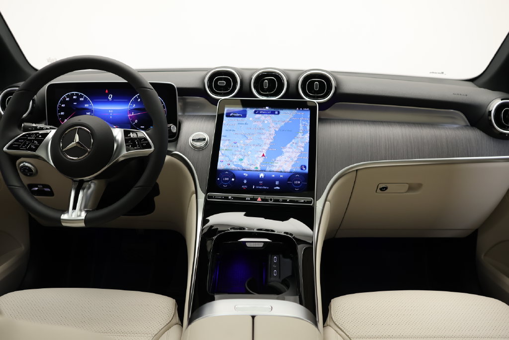 Thumbnail: 2026 Mercedes-Benz GLC - 19