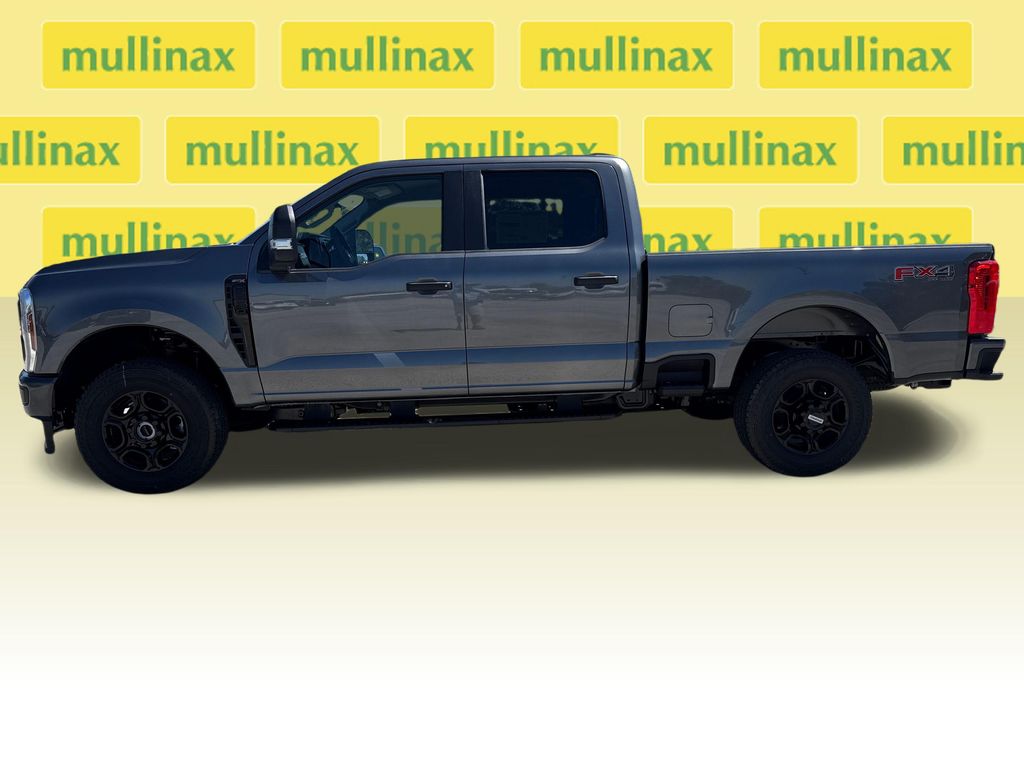 New 2026 Gray Ford XL image 2