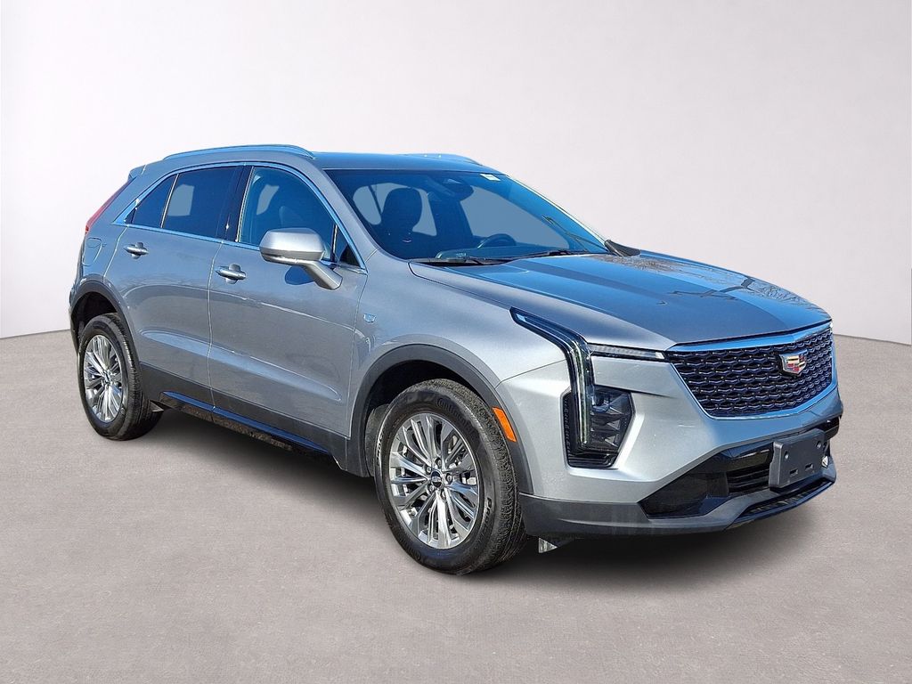 Silver Metallic 2024 Cadillac XT4 Premium Luxury AWD SUV / Crossover Four-Wheel Drive 9-Speed Automatic