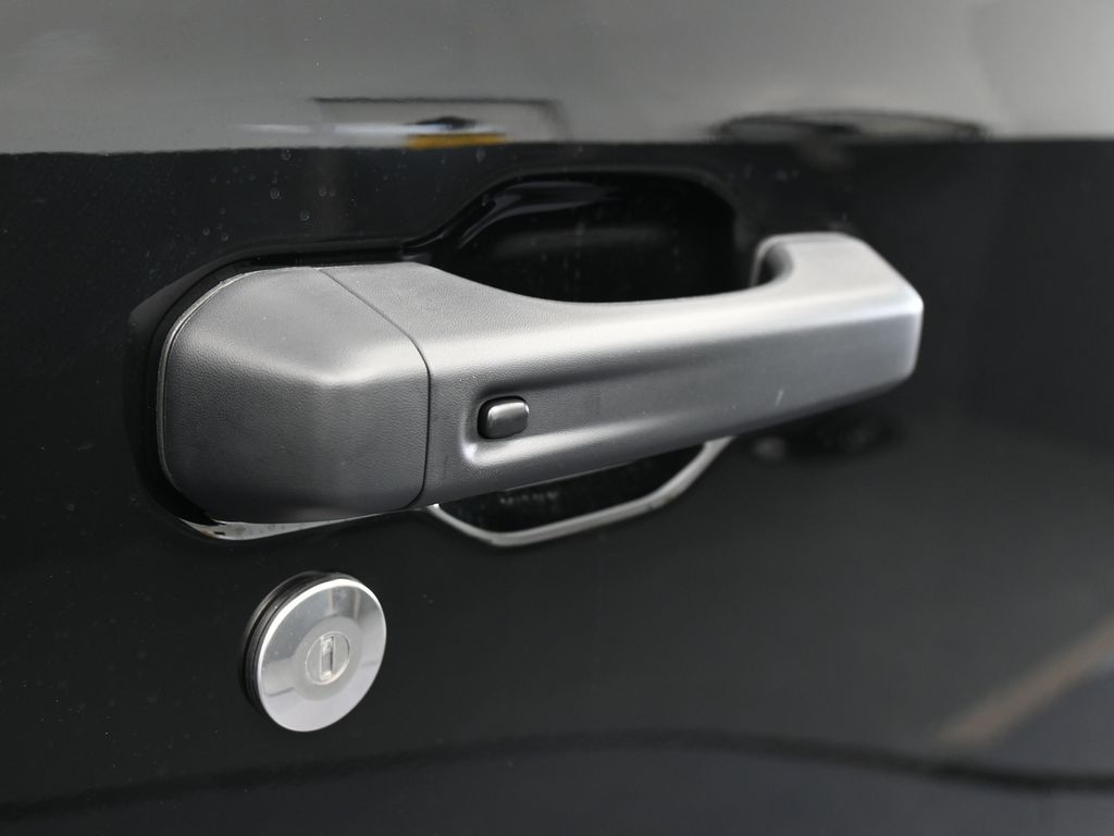 New 2026 Black Clearcoat Jeep  image 38