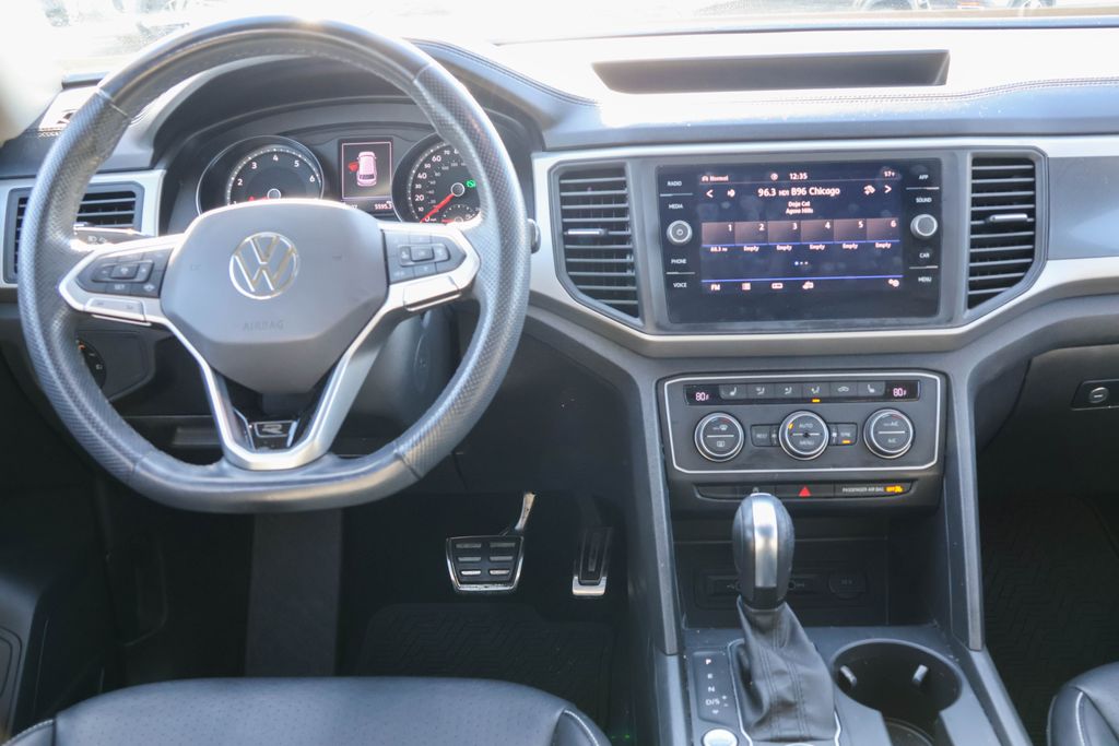 2021 Volkswagen Atlas 3.6L V6 SE w/Technology R-Line 18