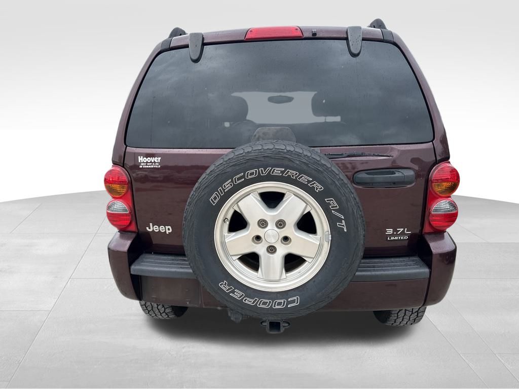 2004 Deep Molten Red Pearlcoat Jeep Liberty Limited RWD SUV