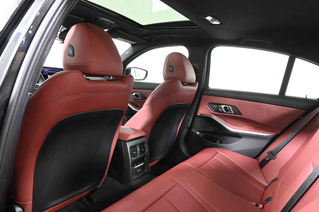Thumbnail: 2026 BMW 3 Series - 27