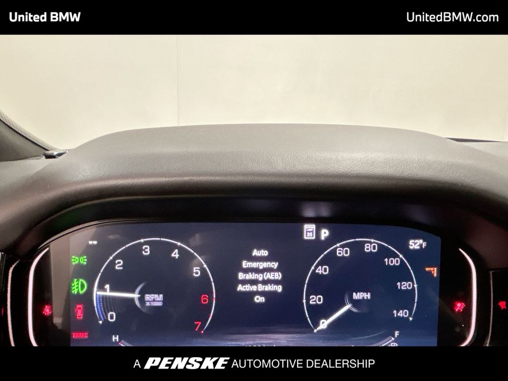 Thumbnail: 2023 Jeep Grand Wagoneer - 15