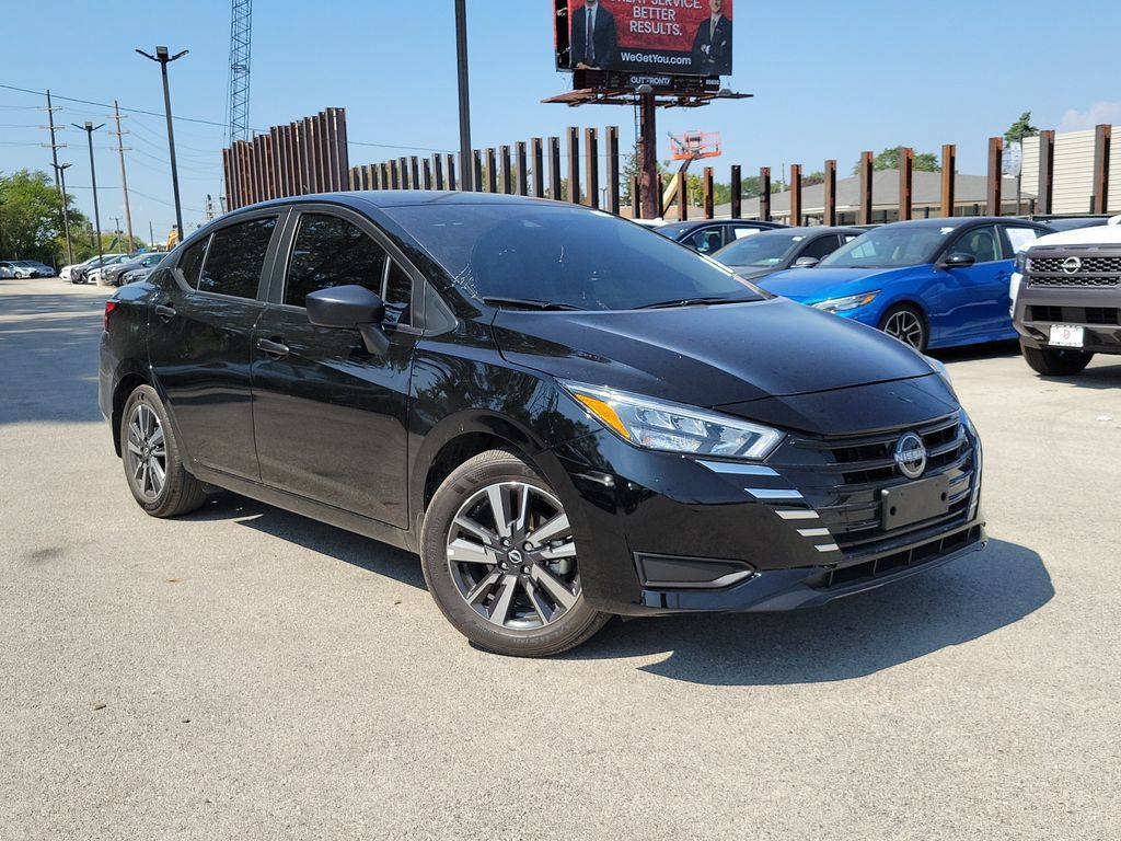 Super Black Metallic 2025 Nissan Versa Sedan Front-Wheel Drive Continuously Variable Transmission
