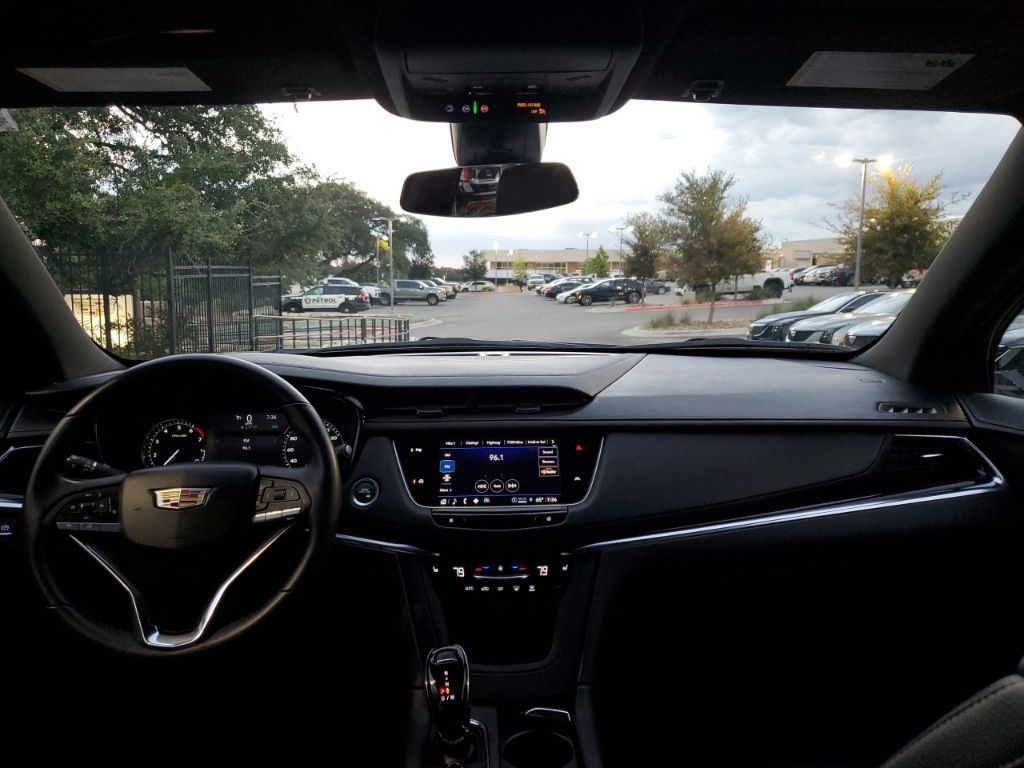 Used Car 2024 Cadillac Xt6  Luxury For Sale Under $40,000 In Austin, Texas