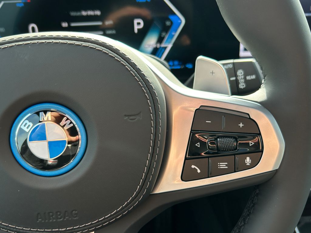 Thumbnail: 2026 BMW X5 - 20