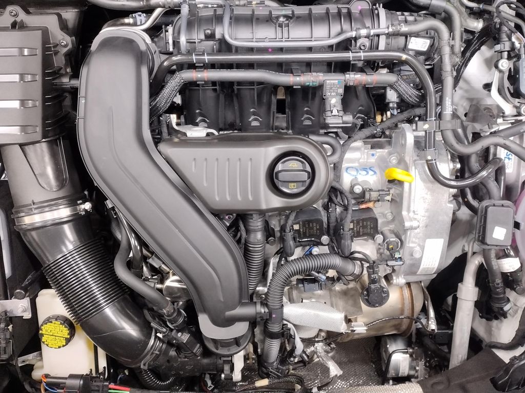 2025 Volkswagen Taos 1.5T SE Black