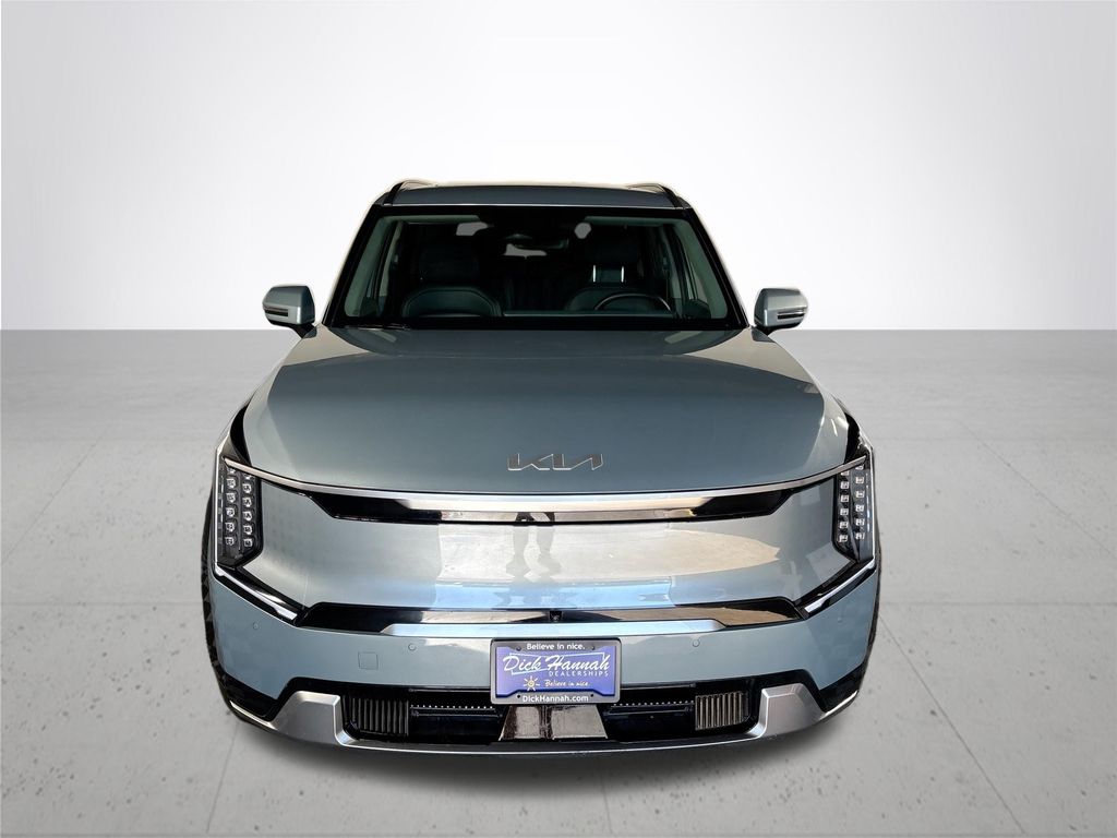2024 Kia EV9 Land