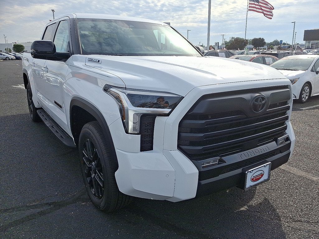 Thumbnail: 2025 Toyota Tundra - 2