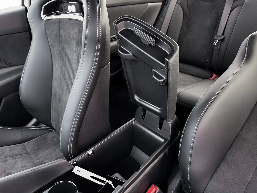 Thumbnail: 2026 Hyundai Elantra - 18