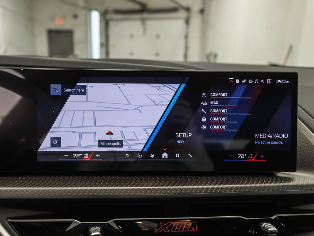 Thumbnail: 2026 BMW XM - 16