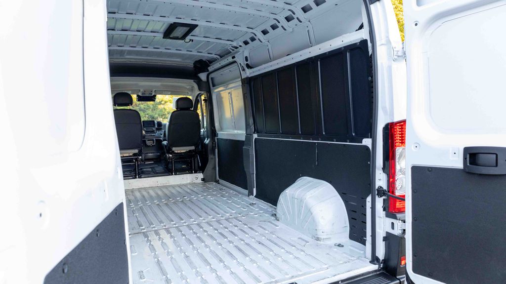 Used 2025 Ram ProMaster 2500 High Roof 3D Cargo Van