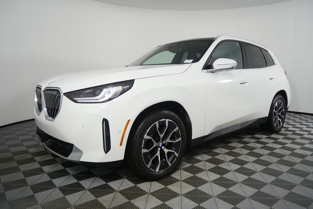 Thumbnail: 2025 BMW X3 - 8