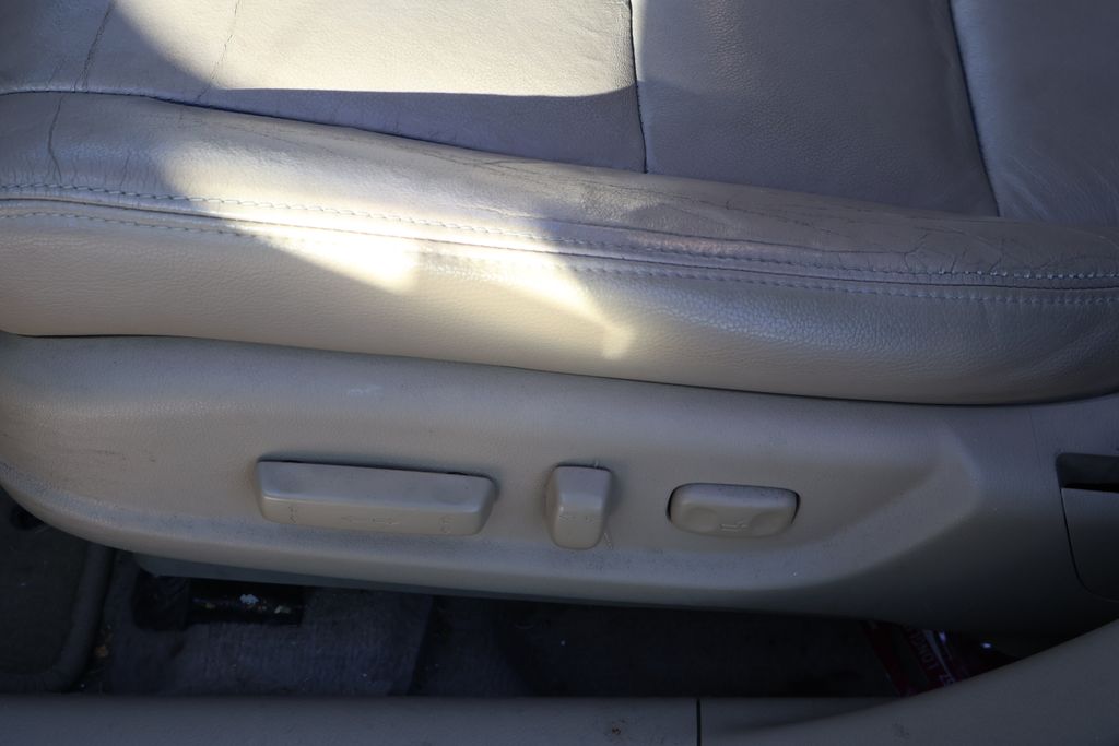 Thumbnail: 2012 Honda Accord - 9