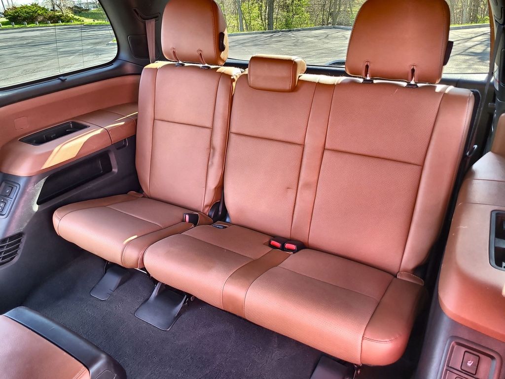 2019 Toyota Sequoia Platinum 23