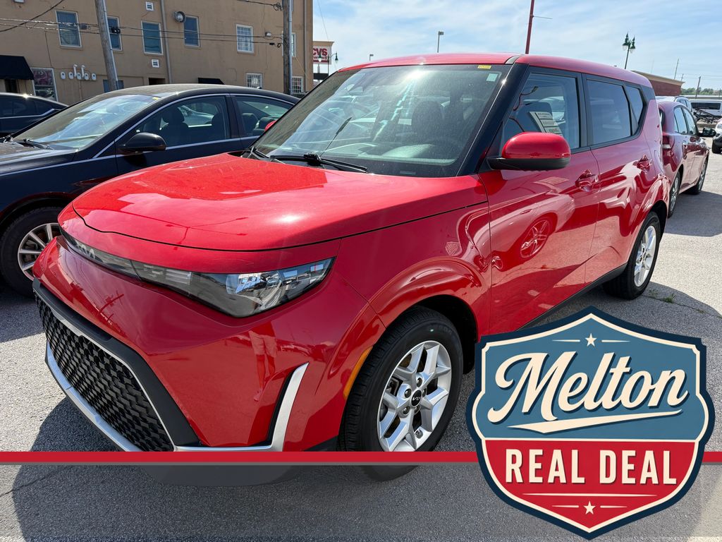 Inferno Red 2025 Kia Soul SUV / Crossover Front-Wheel Drive Continuously Variable Transmission