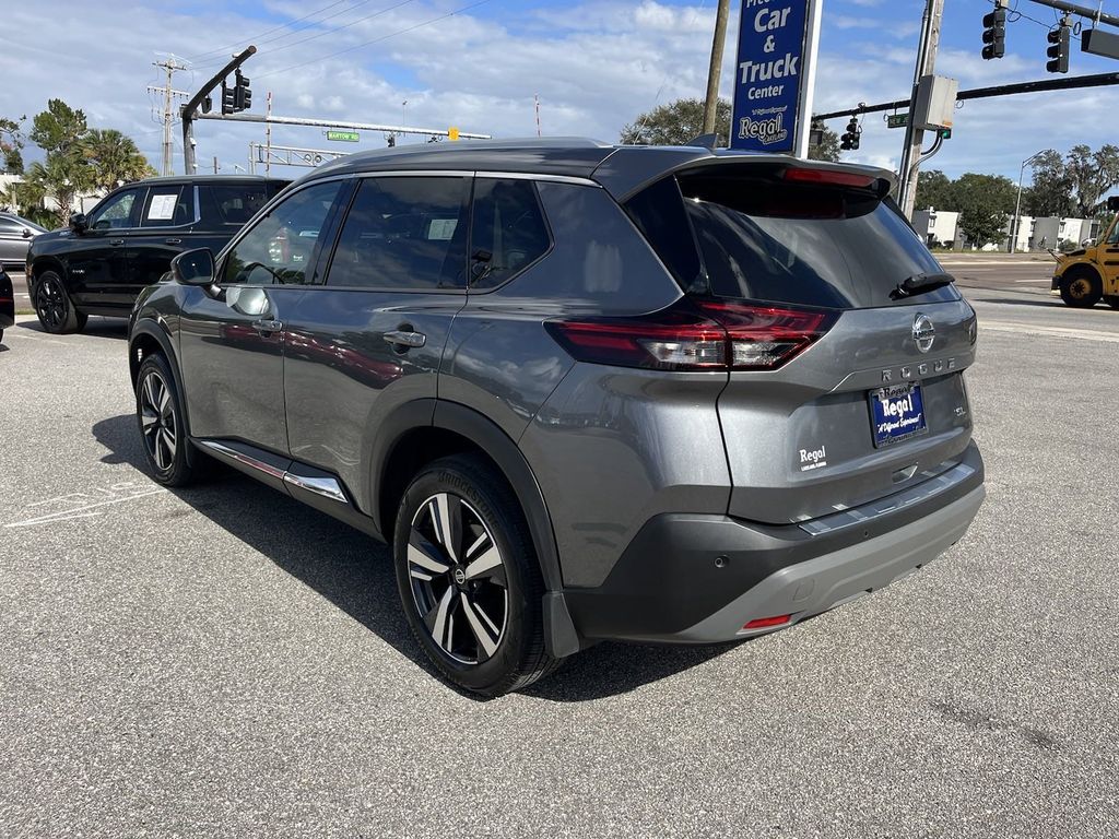 2021 Nissan Rogue SL 7