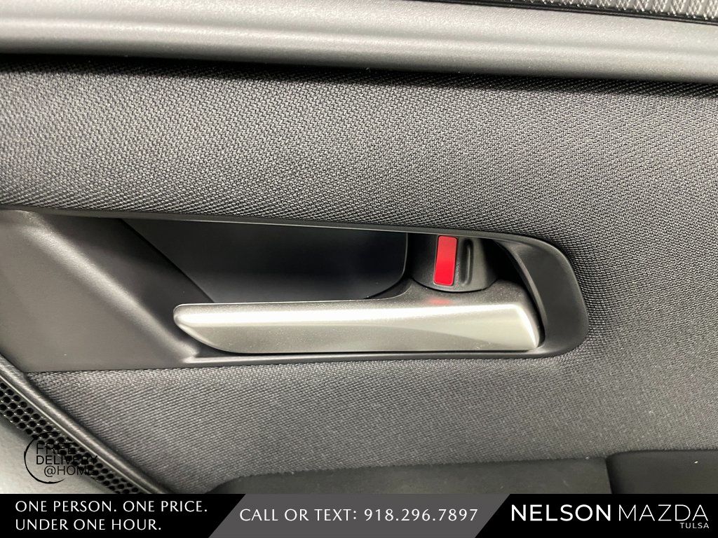 New 2026 White Mazda 3.3 Turbo Select image 50